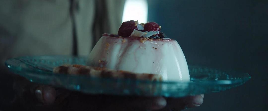 《饥饿站台》讲了啥?电影中的10层隐喻,完整详细剖析电影细节