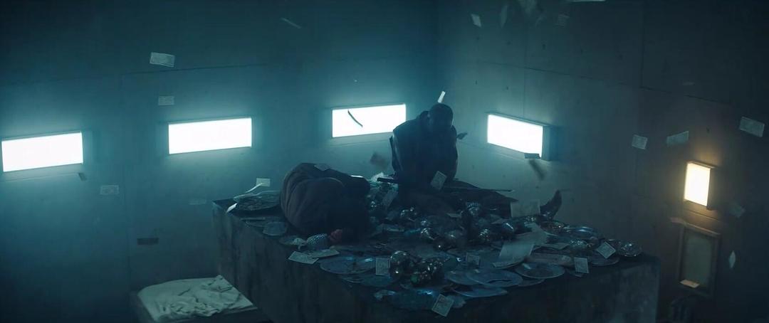 《饥饿站台》讲了啥?电影中的10层隐喻,完整详细剖析电影细节