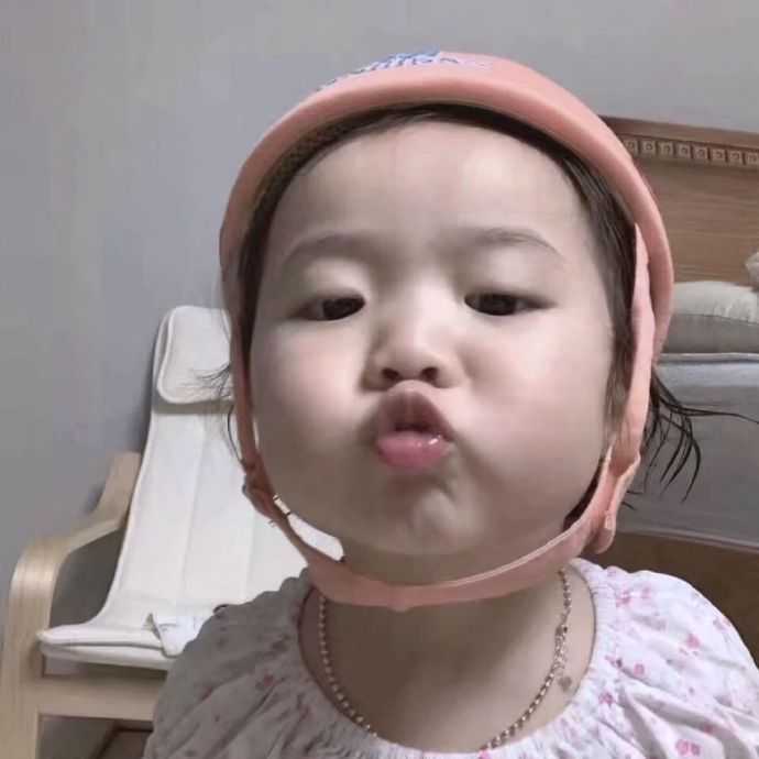 有什么撩女生的情话和表情包?