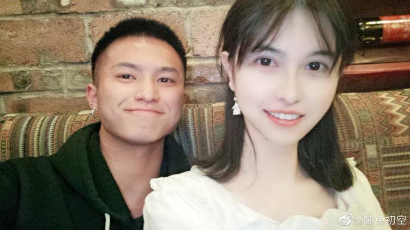 @睡兔初空 美少女?美少年