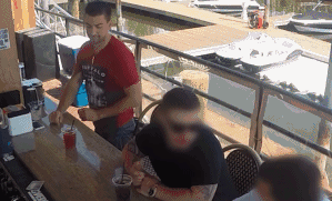 聚焦:我和我弟弟三唑仑迷奸了我们妈妈